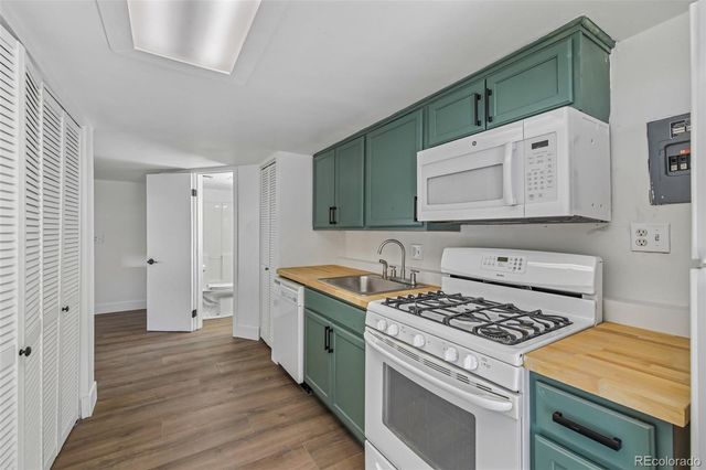 15222 W 7th Avenue, Golden, CO 80401