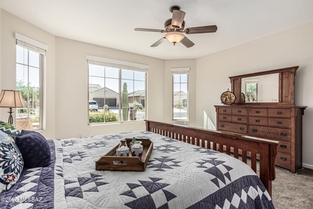 2551 E Canyon Crossing, Green Valley, AZ 85614