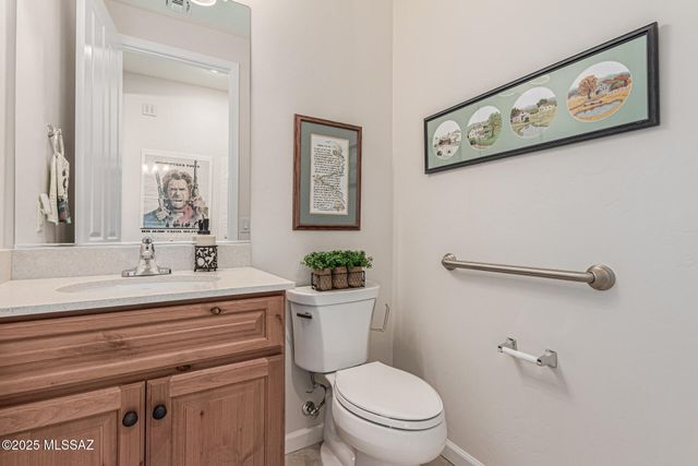 2551 E Canyon Crossing, Green Valley, AZ 85614