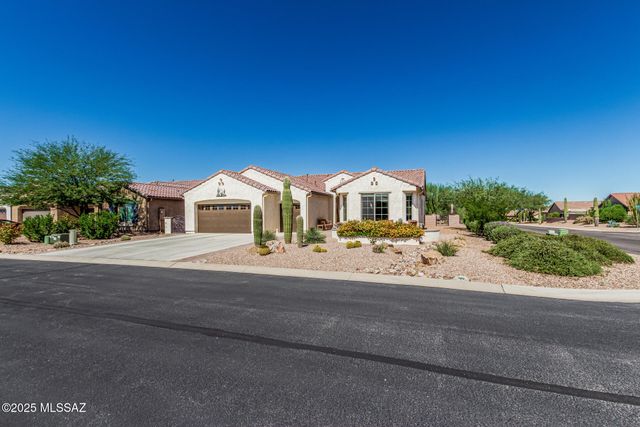 2551 E Canyon Crossing, Green Valley, AZ 85614