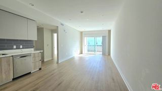 1530 S Hayworth Avenue 203, Los Angeles, CA 90035