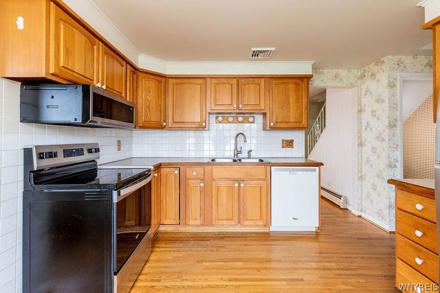 928 Baseline Road, Grand Island, NY 14072