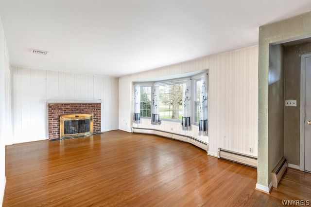 928 Baseline Road, Grand Island, NY 14072