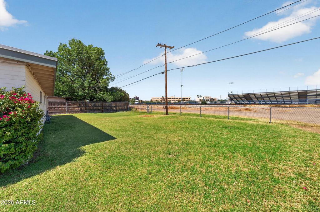 Image 29 of property listing at 1613 S FARMER Avenue, Tempe, AZ 85281