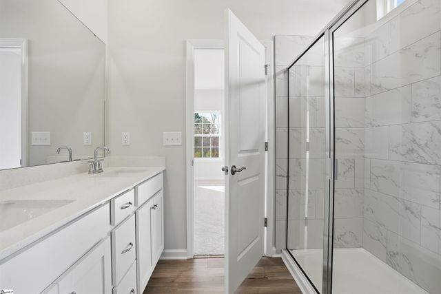 117 Farmwell Drive, Woodruff, SC 29388