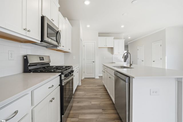 117 Farmwell Drive, Woodruff, SC 29388