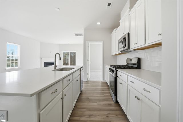 117 Farmwell Drive, Woodruff, SC 29388