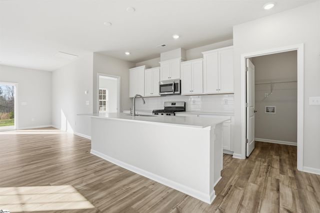 117 Farmwell Drive, Woodruff, SC 29388