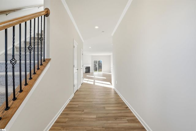 117 Farmwell Drive, Woodruff, SC 29388