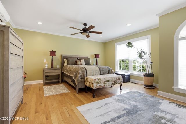12 Courtyard Lane, Brielle, NJ 08730