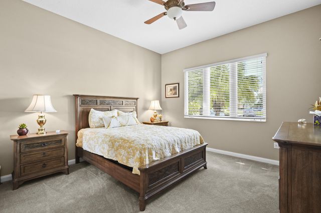 16 W Harbour Isle Dr Drive W 106, Fort Pierce, FL 34949