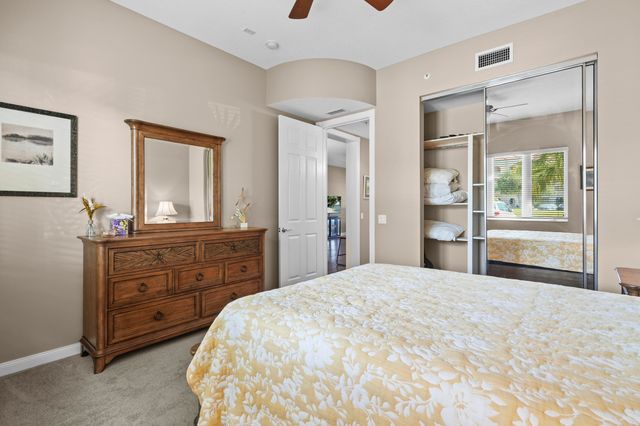 16 W Harbour Isle Dr Drive W 106, Fort Pierce, FL 34949