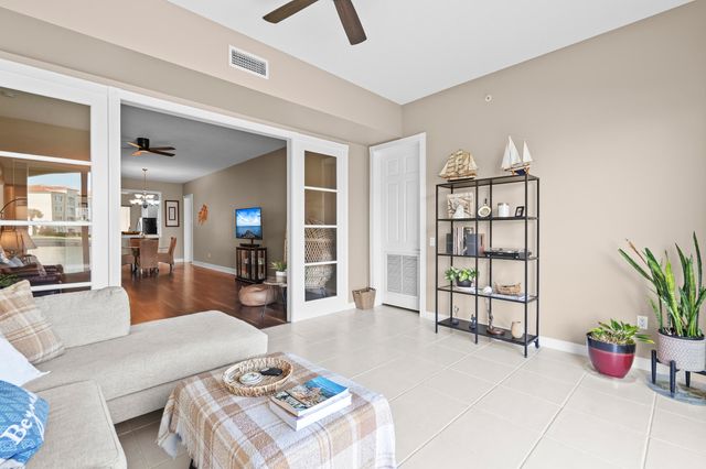 16 W Harbour Isle Dr Drive W 106, Fort Pierce, FL 34949