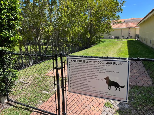 16 W Harbour Isle Dr Drive W 106, Fort Pierce, FL 34949