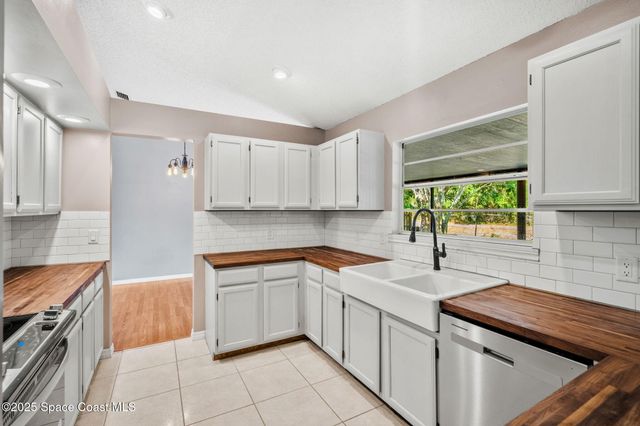 3390 Floral Palm Boulevard, Melbourne, FL 32901
