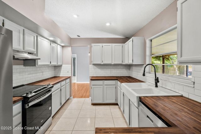 3390 Floral Palm Boulevard, Melbourne, FL 32901
