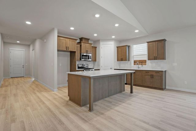 1140 Pumpkin Ridge Drive 336, Eagle Point, OR 97524