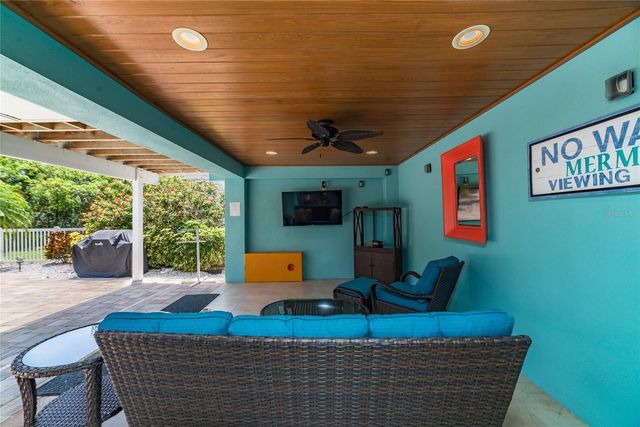 805 N BAY BOULEVARD, Anna Maria, FL 34216