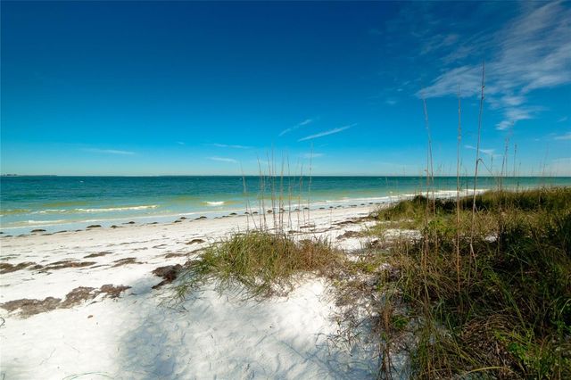 805 N BAY BOULEVARD, Anna Maria, FL 34216