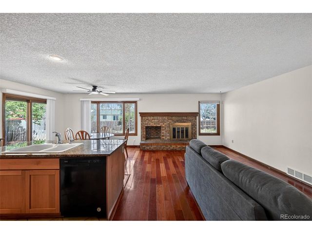 17997 E Florida Dr, Aurora, CO 80017