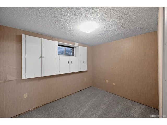 17997 E Florida Dr, Aurora, CO 80017