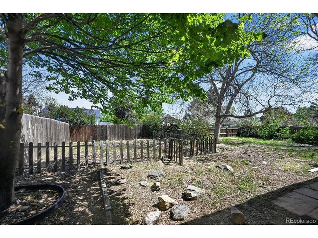 17997 E Florida Dr, Aurora, CO 80017