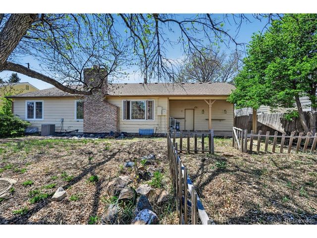 17997 E Florida Dr, Aurora, CO 80017