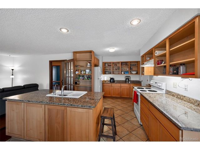 17997 E Florida Dr, Aurora, CO 80017