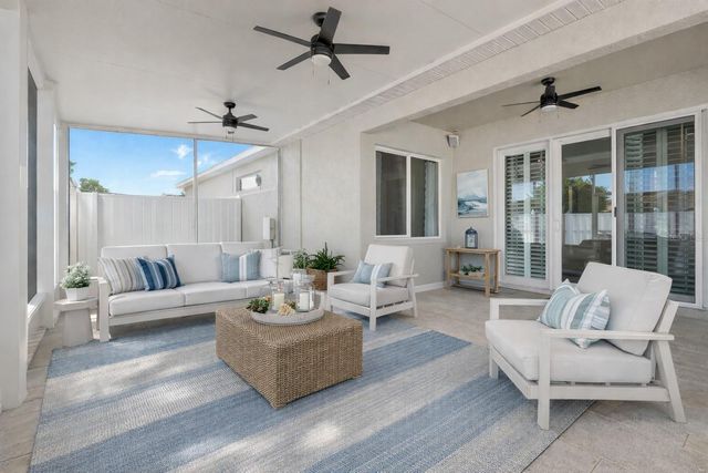 515 PLANTERS MANOR WAY, Bradenton, FL 34212