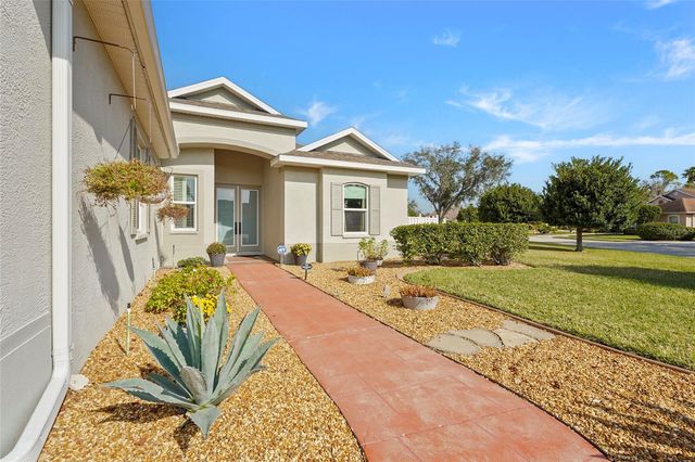 515 PLANTERS MANOR WAY, Bradenton, FL 34212