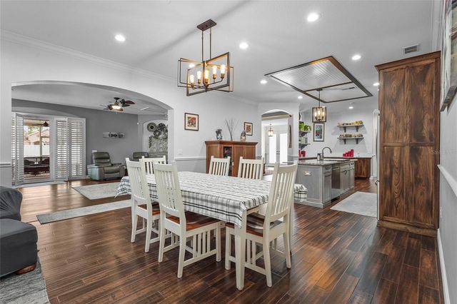 515 PLANTERS MANOR WAY, Bradenton, FL 34212