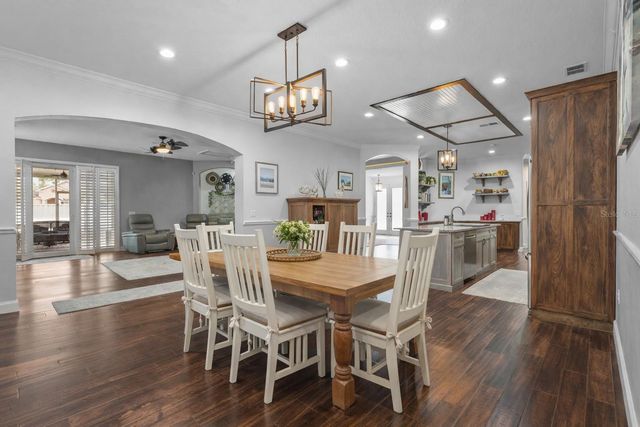 515 PLANTERS MANOR WAY, Bradenton, FL 34212