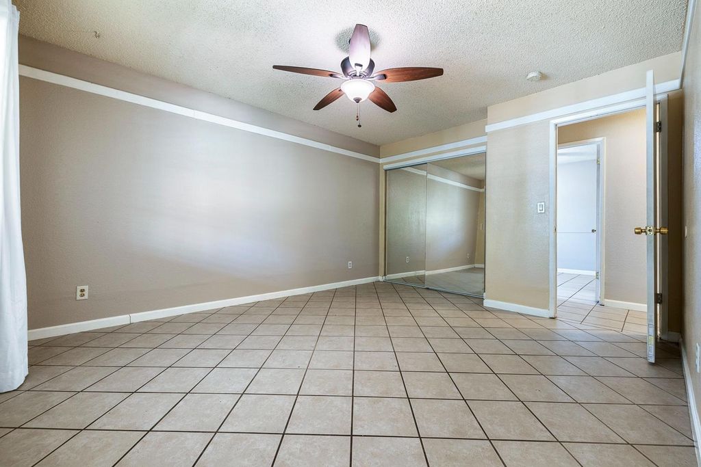 Image 27 of property listing at 1301 Kennedy, Madera, CA 93638
