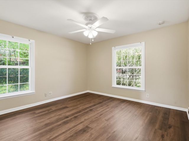 2210 Robinwood Lane, Denton, TX 76209