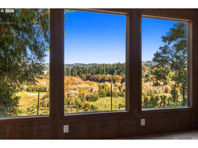 32106 Nw LACENTER Rd, Ridgefield, WA 98642
