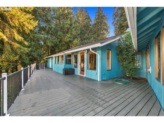 32106 Nw LACENTER Rd, Ridgefield, WA 98642