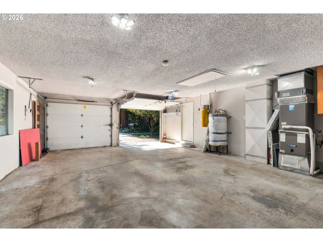 32106 Nw LACENTER Rd, Ridgefield, WA 98642