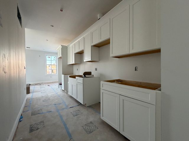 167 Maverick Street 6, Boston, MA 02128