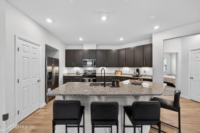 7775 DUNHILL Court, Jacksonville, FL 32222