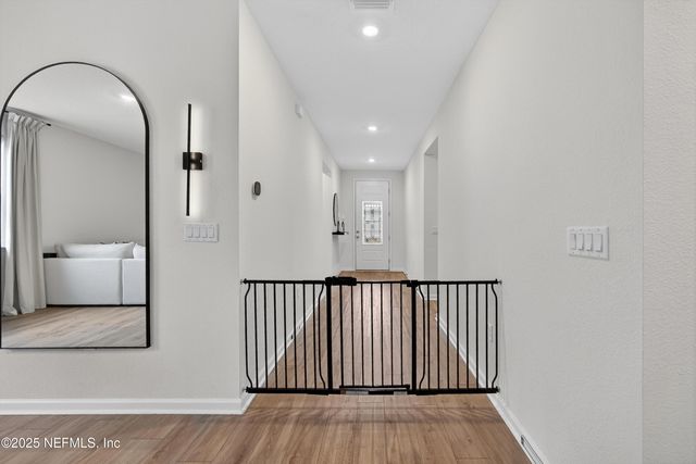 7775 DUNHILL Court, Jacksonville, FL 32222