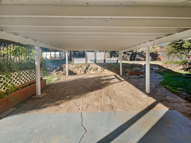 143 Sangre De Cristo, Cedar Crest, NM 87008