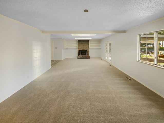 143 Sangre De Cristo, Cedar Crest, NM 87008