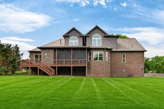 5212 Mead Park Dr, Thompsons Station, TN 37179