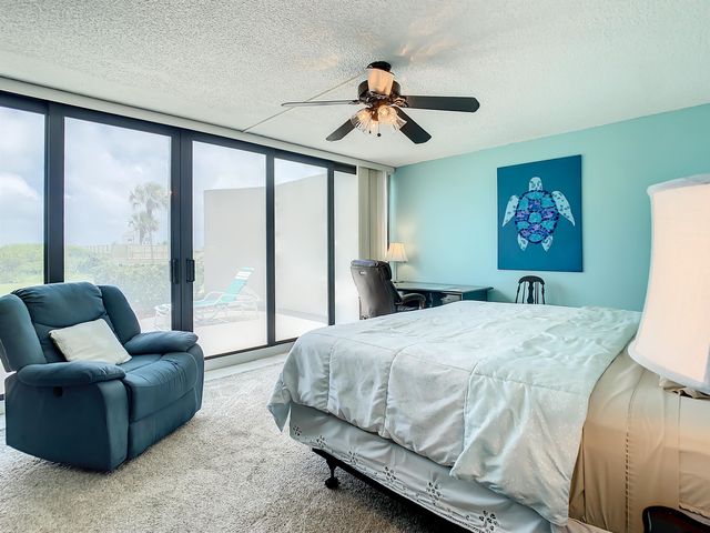 2 Dondanville Rd 110, St Augustine, FL 32080
