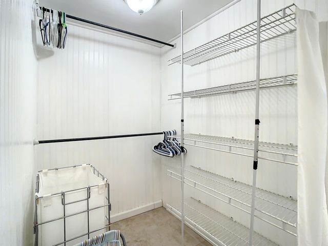 2 Dondanville Rd 110, St Augustine, FL 32080