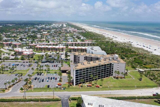 2 Dondanville Rd 110, St Augustine, FL 32080