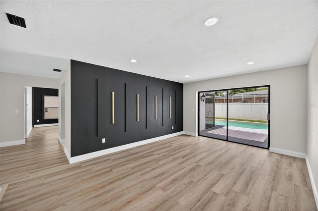 10221 LANDMARK DRIVE, Hudson, FL 34667
