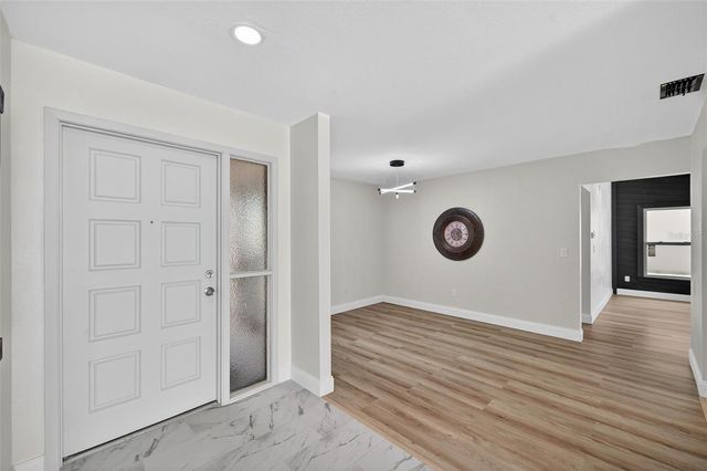 10221 LANDMARK DRIVE, Hudson, FL 34667