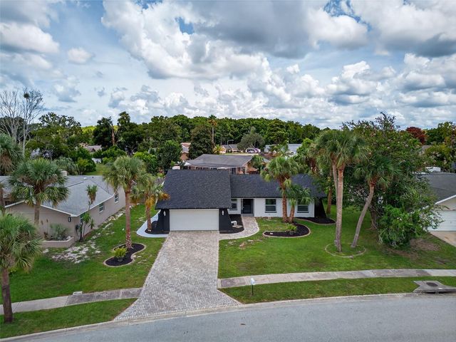 10221 LANDMARK DRIVE, Hudson, FL 34667