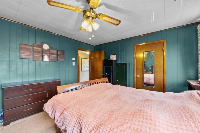 90 Briggs St, Overbrook, PA 15234